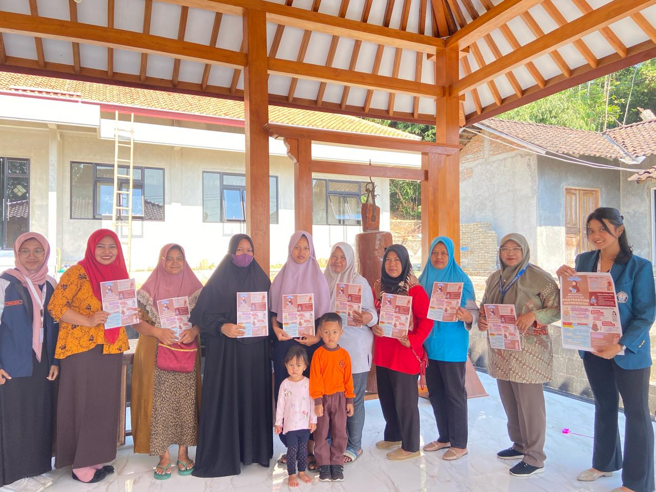 Gambar Berita Pentingnya Cegah Postpartum Depression: Relaksasi untuk Reduksi Depresi Kehamilan di Desa Tawengan